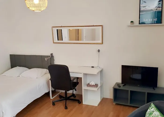 Le Du Port De Rdc Apartamento *